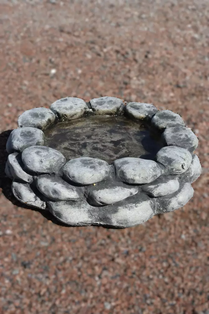 Betonipatsas, Kiviallas, pieni (7 kg) - Sisustus - 104032 - 1