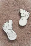 Betonipatsas, Peikonjäljet, oikea - Sisustus - 104993 - 2